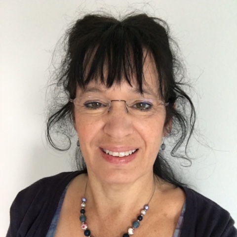 [alison_2020__1616499243:MEDIASTORE_LEAF]@48151613