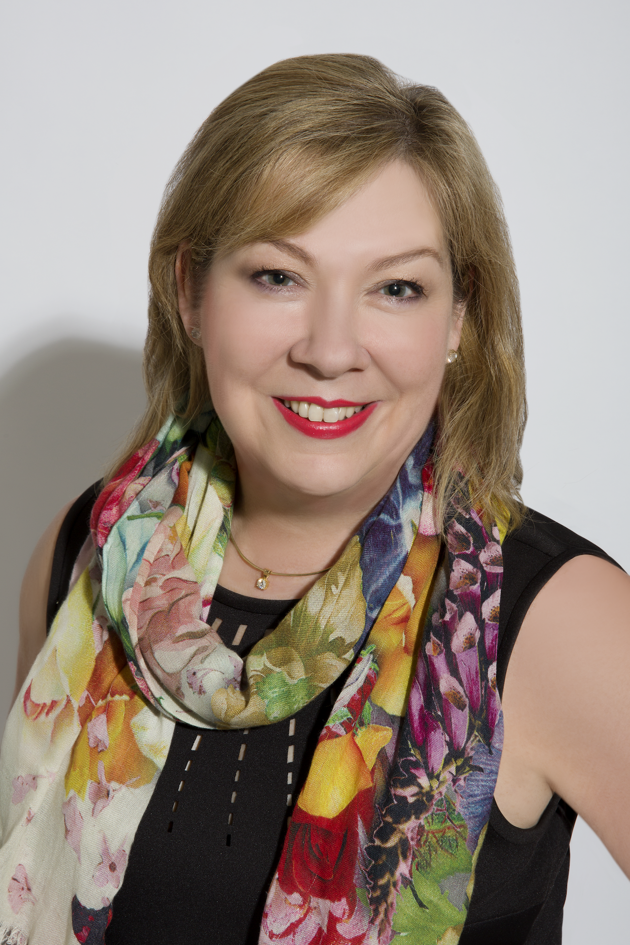 [drlynngribble:MEDIASTORE_LEAF]@42a89609